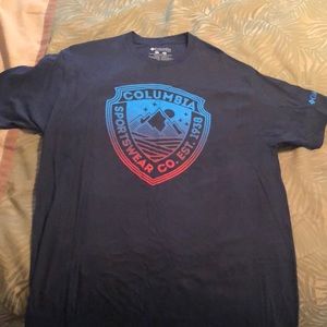 Columbia T-Shirt